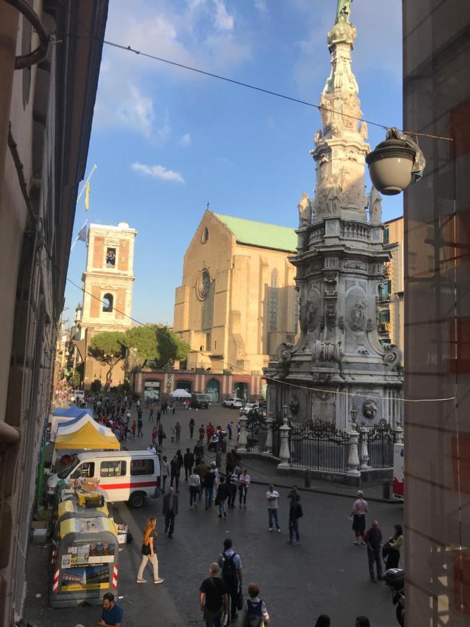 Cisterna'S House Hotel Napoli Bagian luar foto