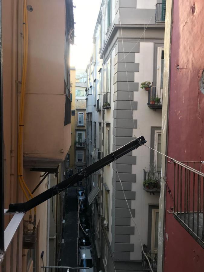 Cisterna'S House Hotel Napoli Bagian luar foto